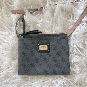 Versatile Crossbody by GUESS